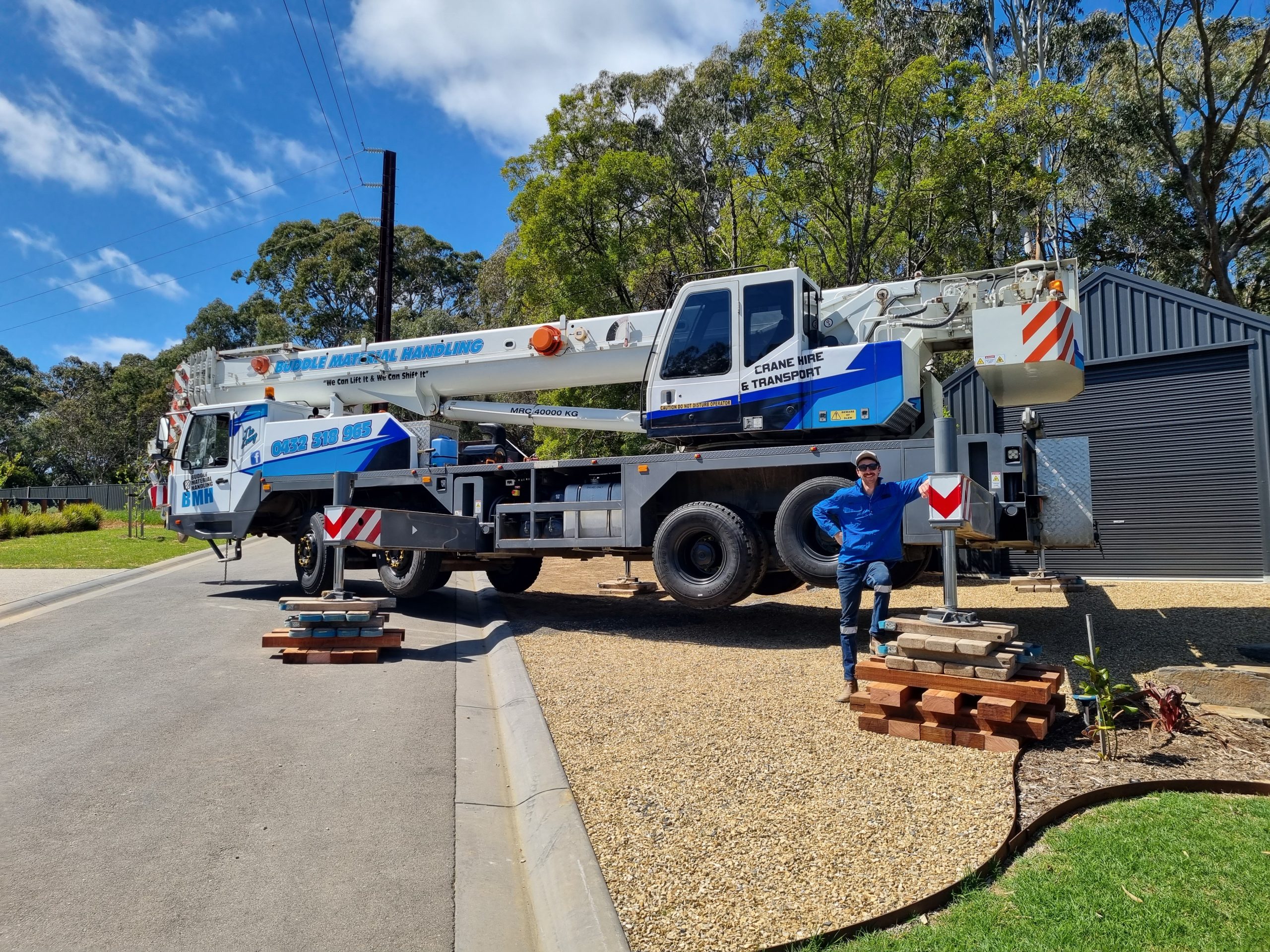 40t Slew crane setup on a hill